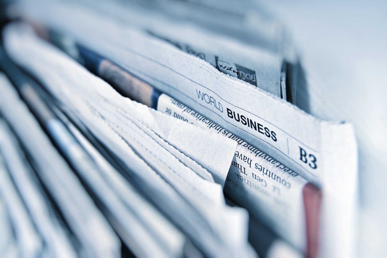 How to Stay Updated Without Overloading Yourself